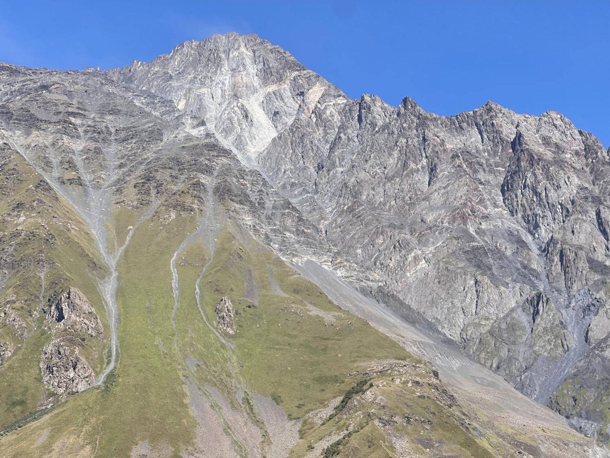 Hotel Mountime Kazbegi Exteriér fotografie